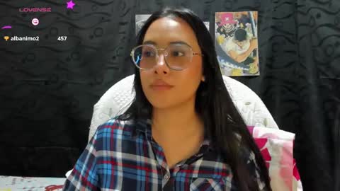 Snapshot of jonathanrwick chatting on December 11, 5:21 am Janna online show from December 11, 5:21 am