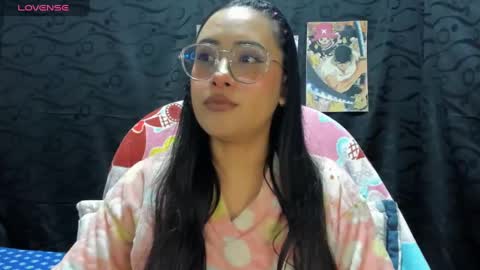 Snapshot of jonathanrwick chatting on December 29, 4:59 am Janna online show from December 29, 4:59 am