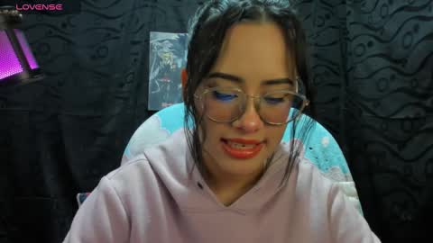 Snapshot of jonathanrwick chatting on December 30, 6:53 am Janna online show from December 30, 6:53 am