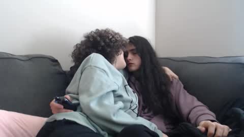 jonmessfan online show from December 19, 9:55 pm