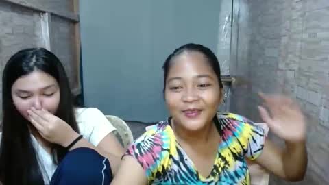 jonna2568 online show from October 22, 1:33 pm