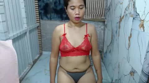 jonna2568 online show from November 28, 1:58 pm