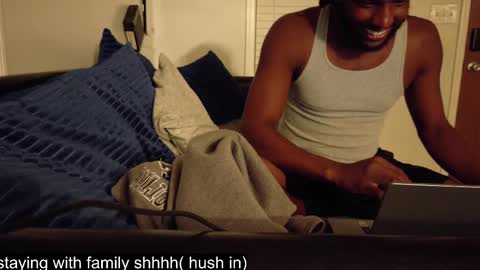 Snapshot of jonnistrokes chatting on September 21, 2:35 am Jonni online show from September 21, 2:35 am