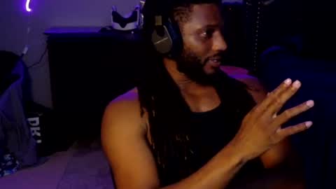 Snapshot of jonnistrokes chatting on July 9, 5:00 am Jonni online show from July 9, 5:00 am