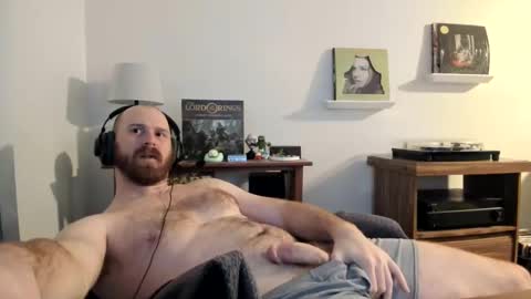 Snapshot of jonnlulz chatting on January 23, 1:41 am Jon online show from January 23, 1:41 am