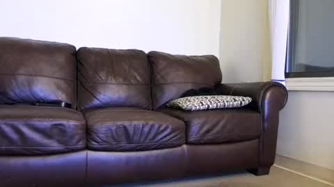 Snapshot of jonny4u_xxx chatting on October 22, 10:59 am John online show from October 22, 10:59 am