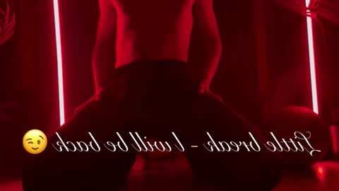 Snapshot of jonny_dark chatting on September 16, 9:49 pm Jonny online show from September 16, 9:49 pm