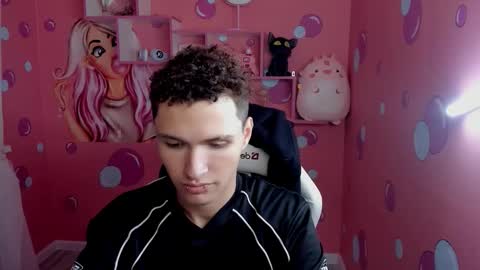 Snapshot of jonny_dark chatting on October 2, 4:36 pm Jonny online show from October 2, 4:36 pm