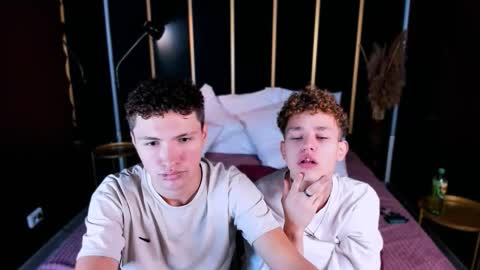 Snapshot of jonny_dark chatting on October 8, 11:08 am Jonny online show from October 8, 11:08 am