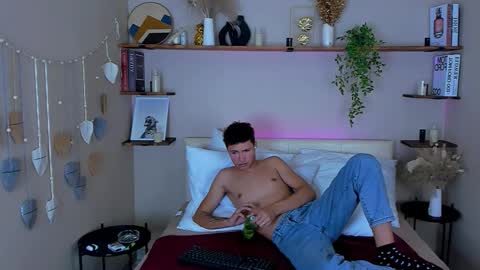 Snapshot of jonny_dark chatting on October 11, 11:09 am Jonny online show from October 11, 11:09 am