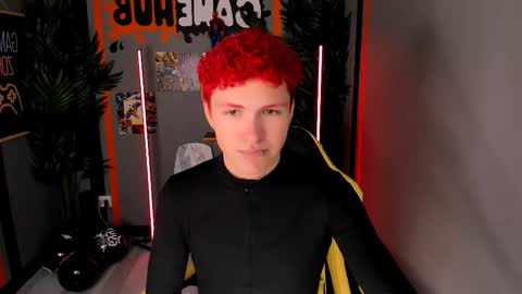 Snapshot of jonny_dark chatting on November 5, 10:59 am Jonny online show from November 5, 10:59 am