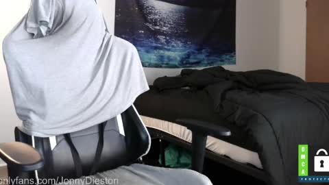 JonnyDieston online show from June 7, 3:27 pm