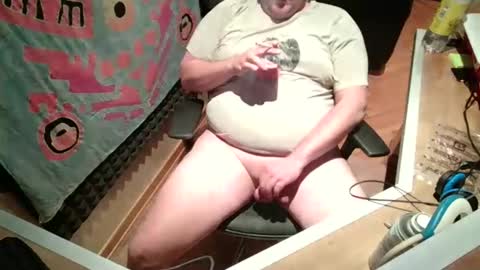 jonnyfreesolo online show from October 19, 1:39 am