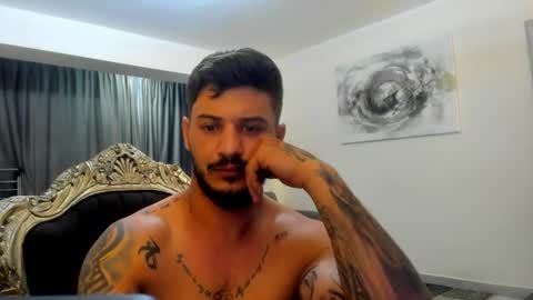 Snapshot of jonnyporn1 chatting on June 14, 10:17 am jonnyporn1 online show from June 14, 10:17 am