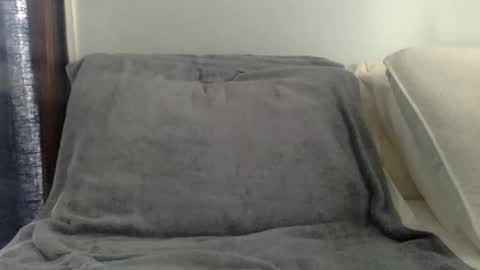 jonsmithx3x online show from February 17, 3:31 pm