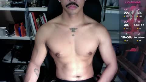 Snapshot of jonutty chatting on November 4, 4:00 am jonutty online show from November 4, 4:00 am