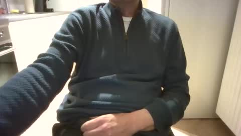 Snapshot of jop55 chatting on April 18, 7:18 pm Jop55 online show from April 18, 7:18 pm