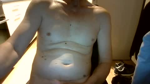 Snapshot of jop55 chatting on June 26, 6:51 am Jop55 online show from June 26, 6:51 am