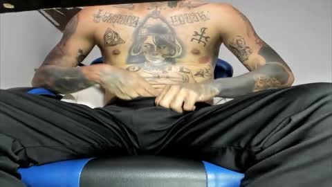 jordan33blake online show from November 13, 1:26 am