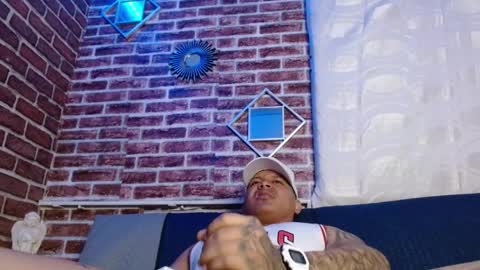 Jordan  online show from April 3, 3:10 pm