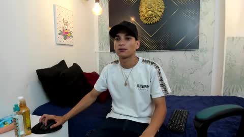 Snapshot of jordanandandrew chatting on February 21, 7:21 pm jordanandandrew online show from February 21, 7:21 pm