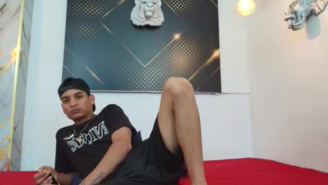 Snapshot of jordanandandrew chatting on October 2, 7:54 pm jordanandandrew online show from October 2, 7:54 pm