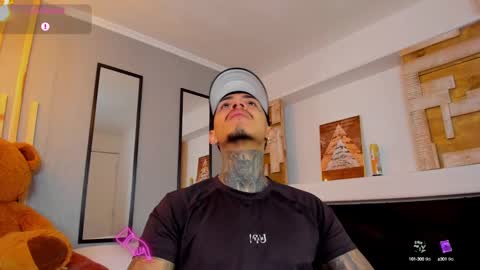 Snapshot of jordansmiith_ chatting on March 2, 3:37 pm Jordan Smith online show from March 2, 3:37 pm