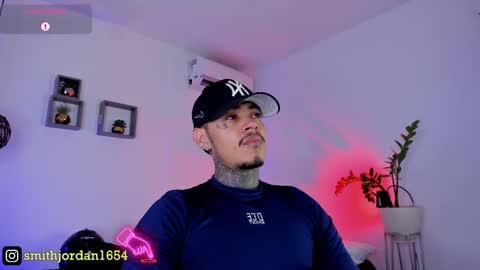 Snapshot of jordansmiith_ chatting on March 10, 10:02 pm Jordan Smith online show from March 10, 10:02 pm