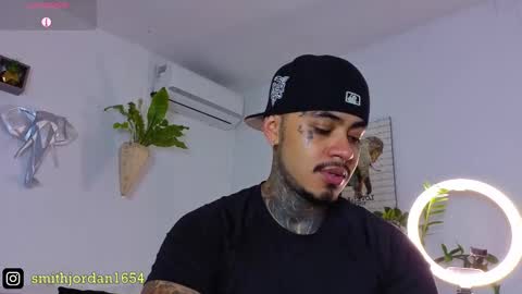 Snapshot of jordansmiith_ chatting on September 27, 9:31 pm Jordan Smith online show from September 27, 9:31 pm