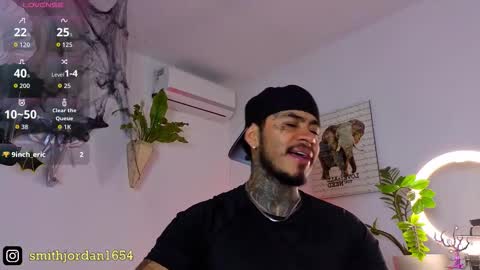 Snapshot of jordansmiith_ chatting on October 30, 10:21 pm Jordan Smith online show from October 30, 10:21 pm