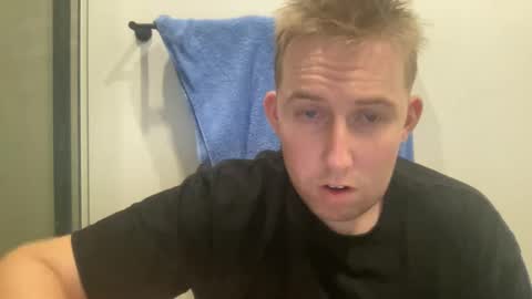 jorddiickzilla online show from December 2, 5:24 am