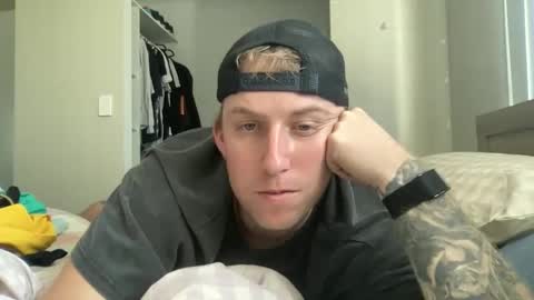 jorddiickzilla online show from March 3, 4:40 am