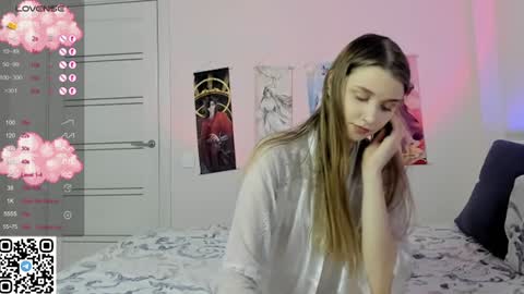 Mila online show from December 15, 10:50 am