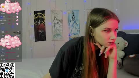 Mila online show from February 1, 8:26 pm