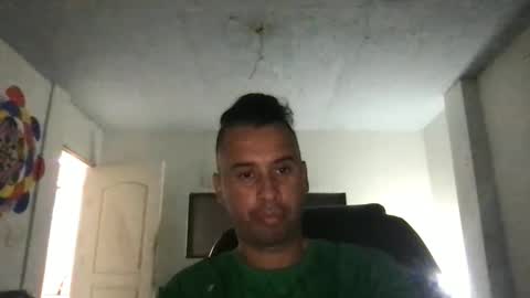 jose1234563 online show from April 18, 9:26 pm