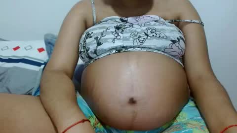 jose y carolina online show from February 25, 9:35 pm