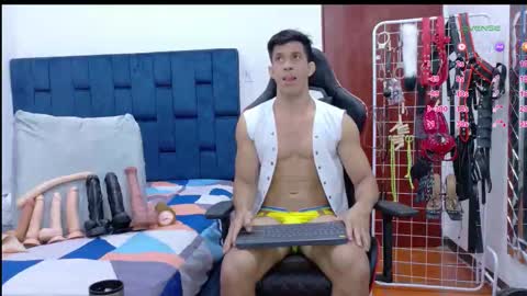 jose_rumbero91 online show from February 24, 3:15 am