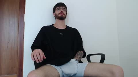 alejandro online show from April 23, 2:41 pm