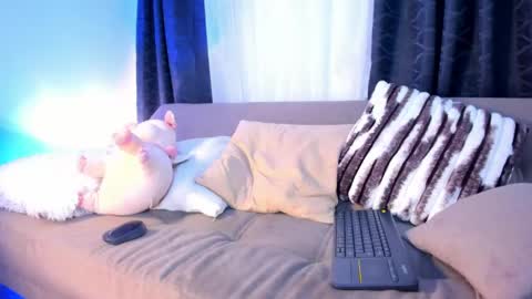 Snapshot of josep_davies chatting on February 13, 1:40 am Josep online show from February 13, 1:40 am