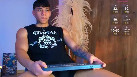 Snapshot of josep_davies chatting on October 15, 9:59 pm Josep online show from October 15, 9:59 pm