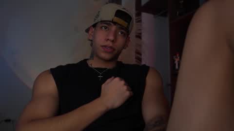 Snapshot of josep_davies chatting on November 11, 7:25 pm Josep online show from November 11, 7:25 pm