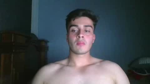 Snapshot of josepablomataflores chatting on July 10, 2:38 am josepablomataflores online show from July 10, 2:38 am