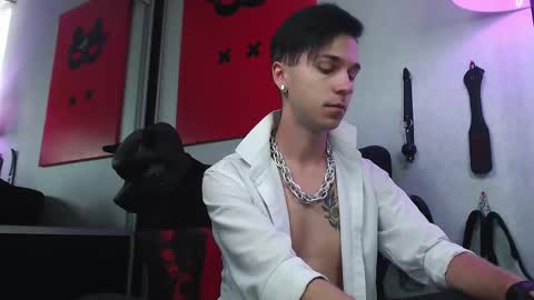 Master Joseph online show from February 17, 8:09 am