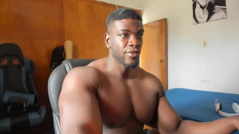 MR OAK online show from March 12, 5:08 pm