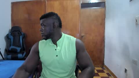 MR OAK online show from April 26, 7:44 pm