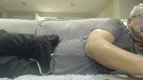 josephgr2021 online show from January 20, 3:04 am