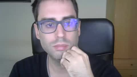 Jose online show from October 18, 3:35 pm