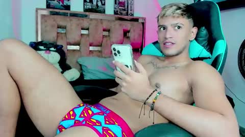 JOSH online show from November 28, 7:00 am