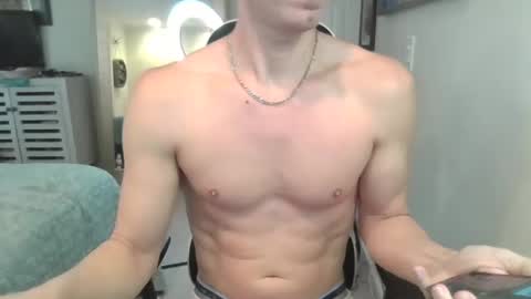 Snapshot of joshjordanxx chatting on January 21, 1:00 pm Josh Jordan online show from January 21, 1:00 pm