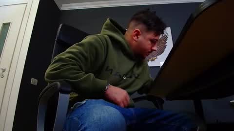 JoshKnight online show from February 25, 5:30 am